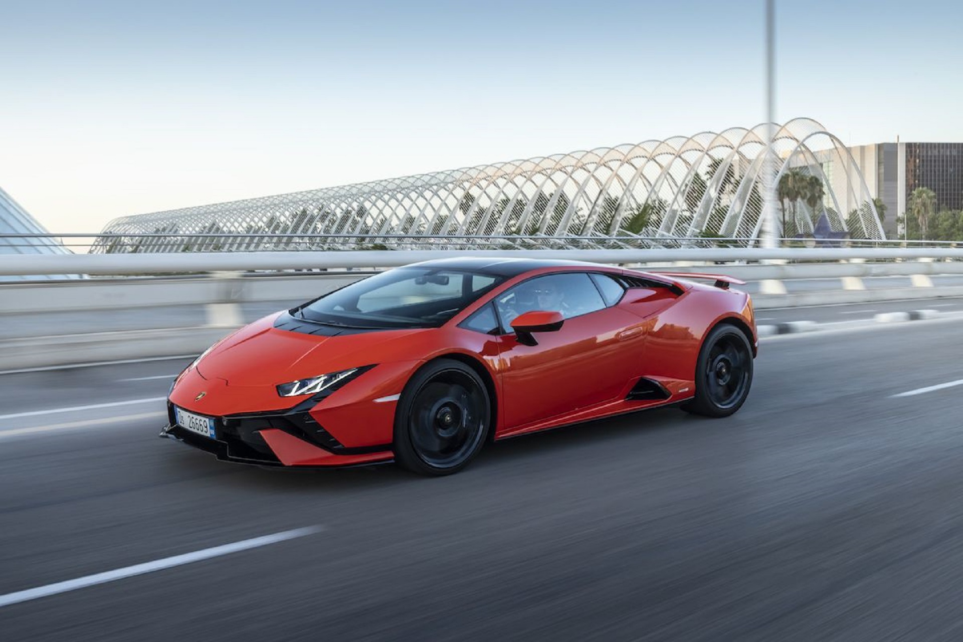 Download 2023 Lamborghini Huracán Tecnica - Front Three-Quarter HD Wallpaper 1921x1280 #135