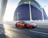 2023 Lamborghini Huracán Tecnica - Front Three-Quarter Wallpaper 190x150