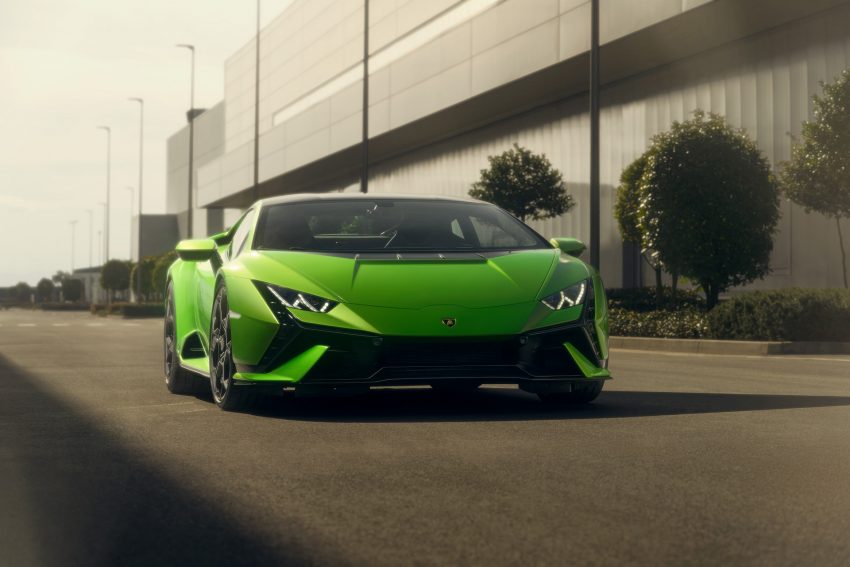 2023 Lamborghini Huracán Tecnica - Front Wallpaper 850x567 #1