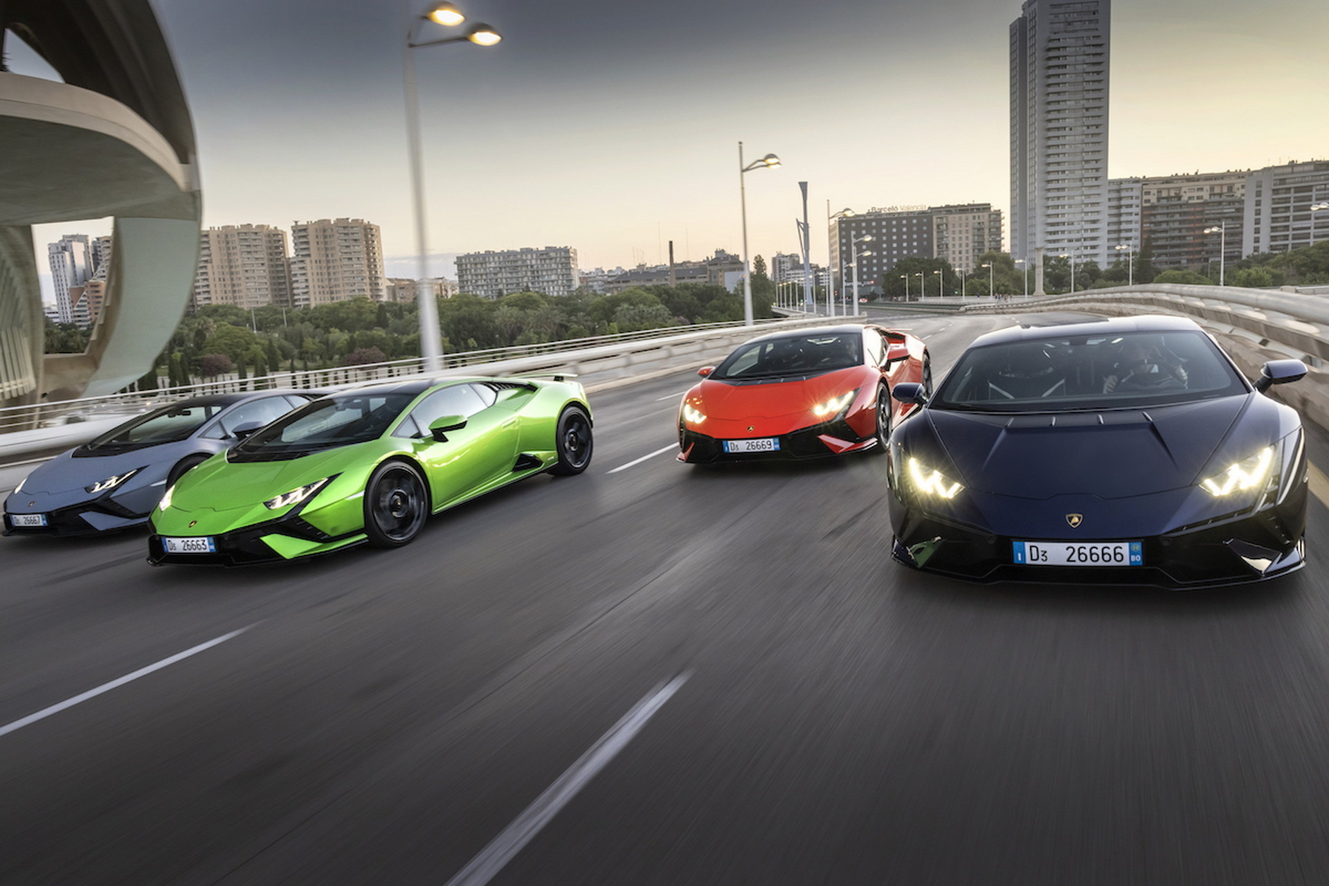 Download 2023 Lamborghini Huracán Tecnica - Front HD Wallpaper 1920x1280 #57