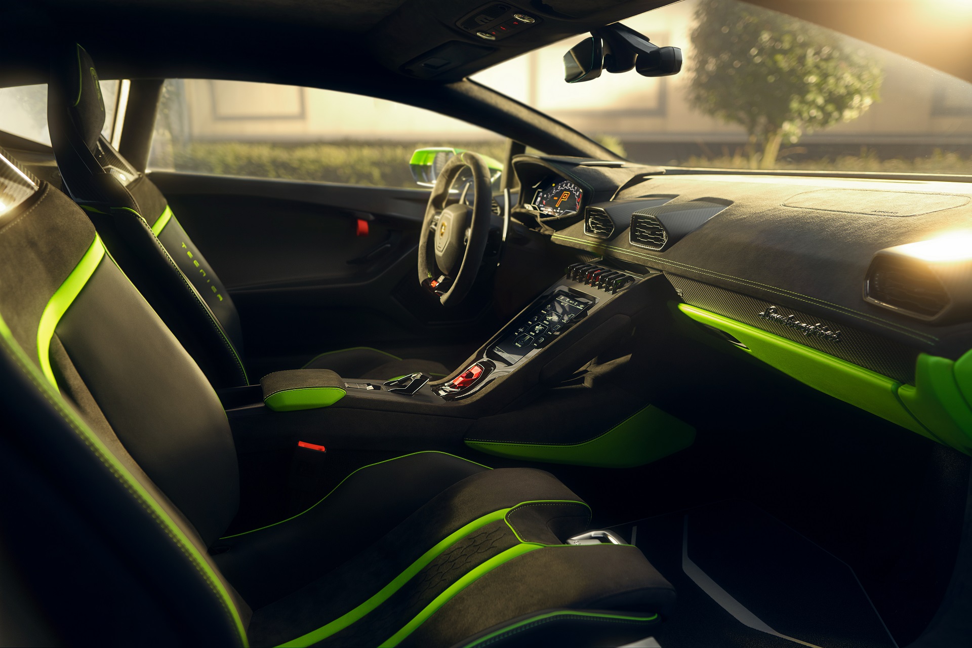 Download 2023 Lamborghini Huracán Tecnica - Interior HD Wallpaper 1920x1280 #13