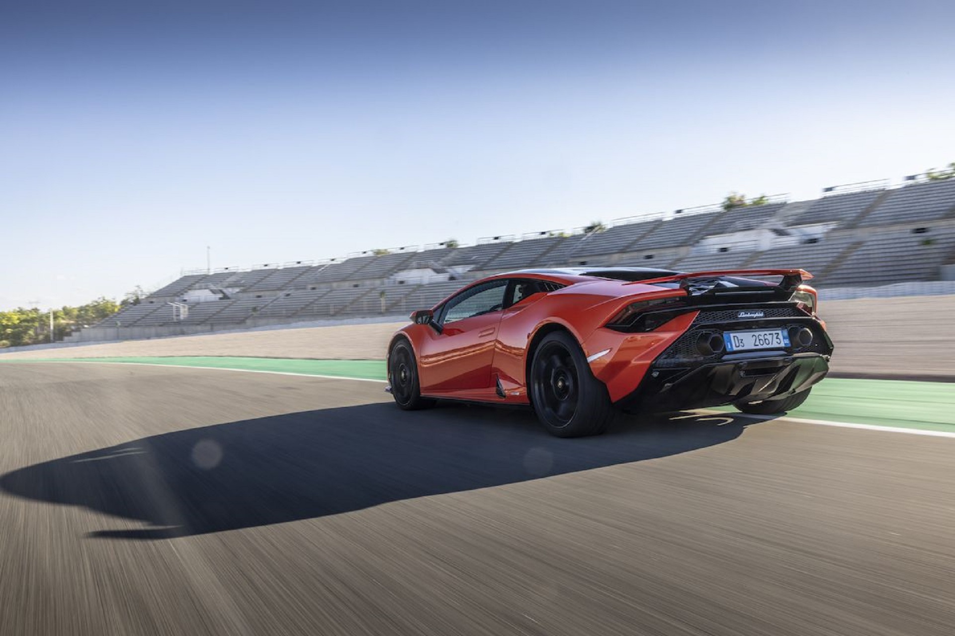 Download 2023 Lamborghini Huracán Tecnica - Rear Three-Quarter HD Wallpaper 1921x1280 #105
