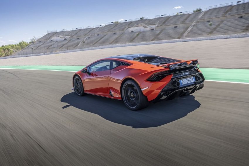 2023 Lamborghini Huracán Tecnica - Rear Three-Quarter Wallpaper 850x566 #129