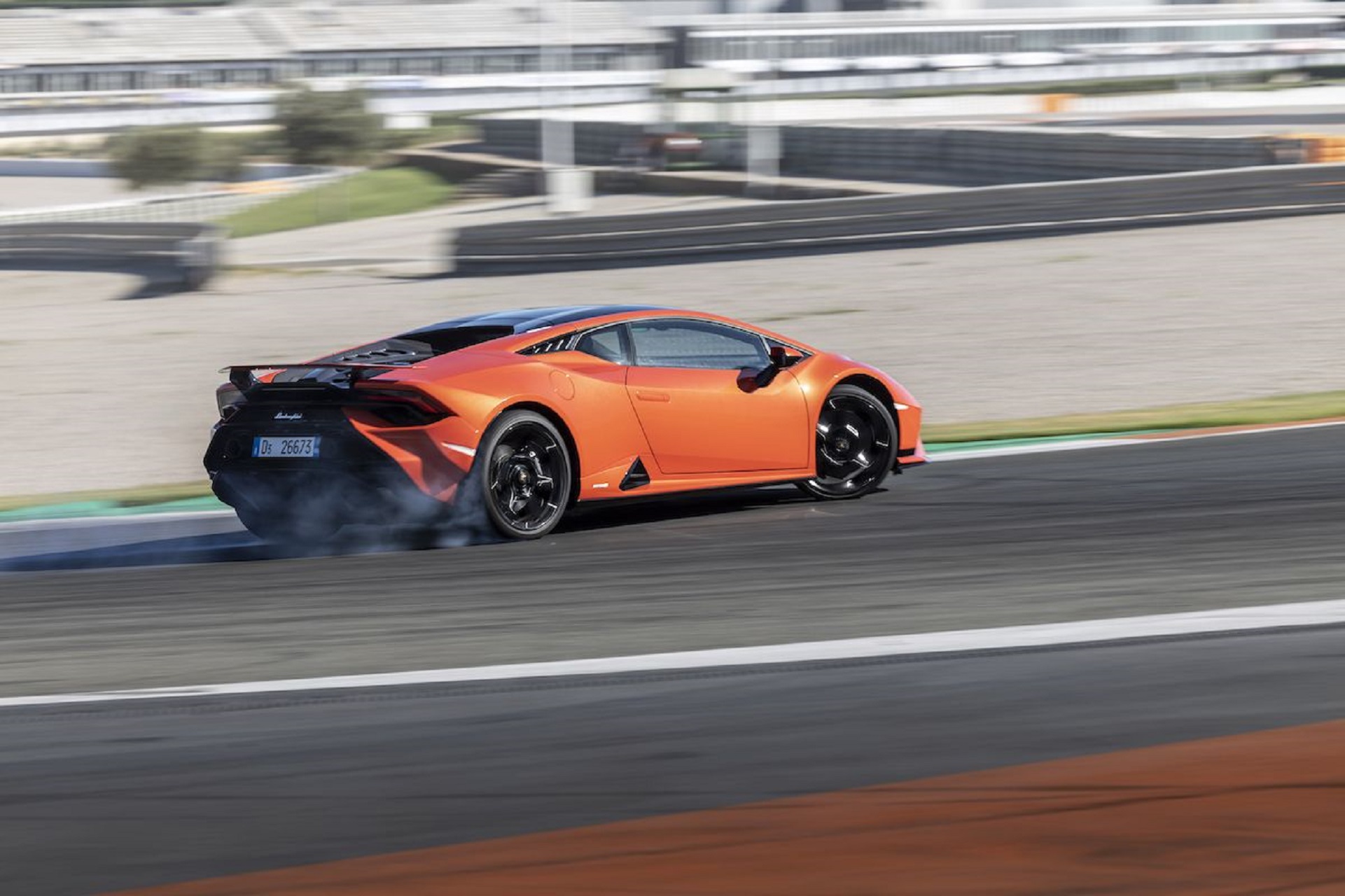 Download 2023 Lamborghini Huracán Tecnica - Rear Three-Quarter HD Wallpaper 1921x1280 #109