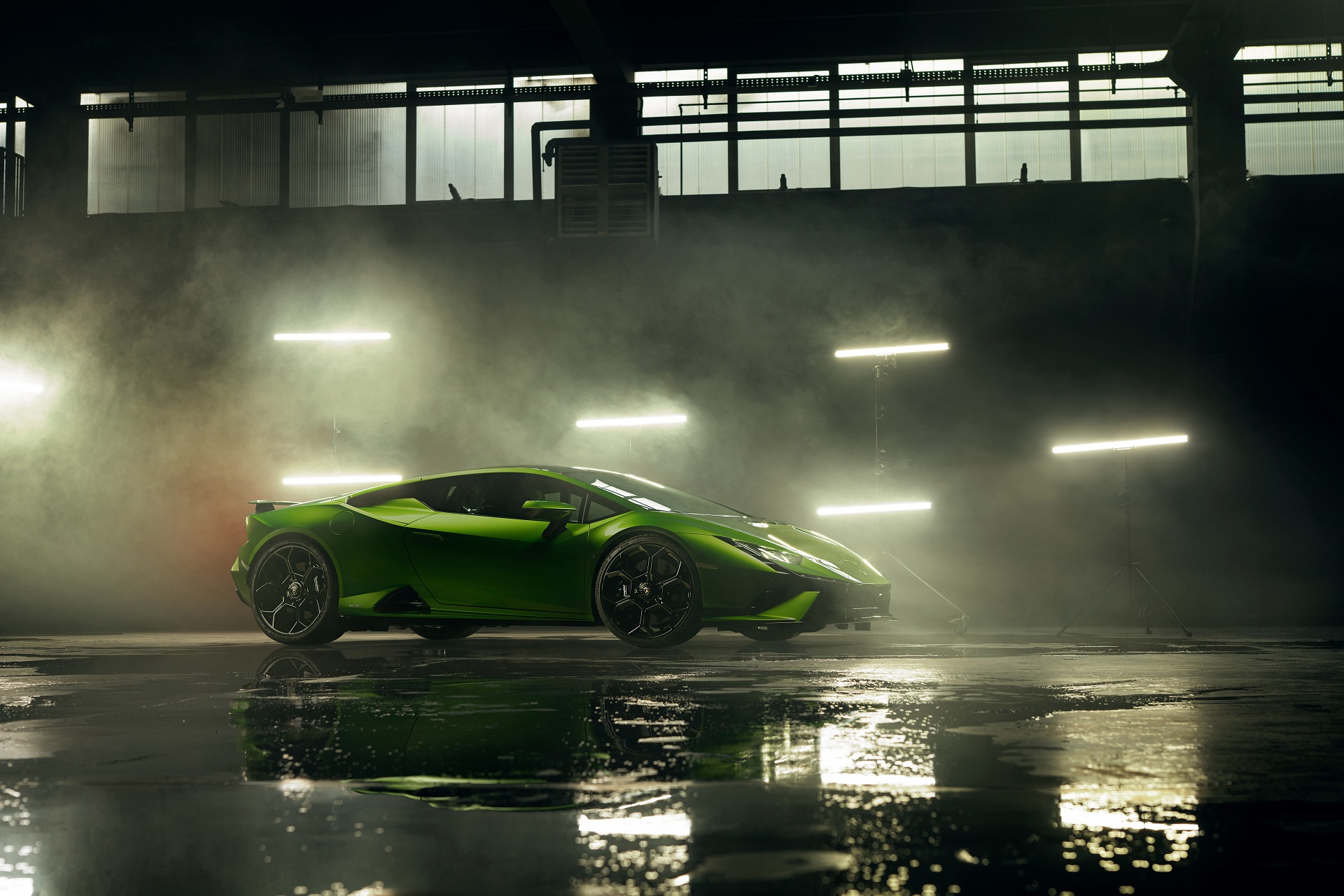 Download 2023 Lamborghini Huracán Tecnica - Side HD Wallpaper 1920x1280 #19