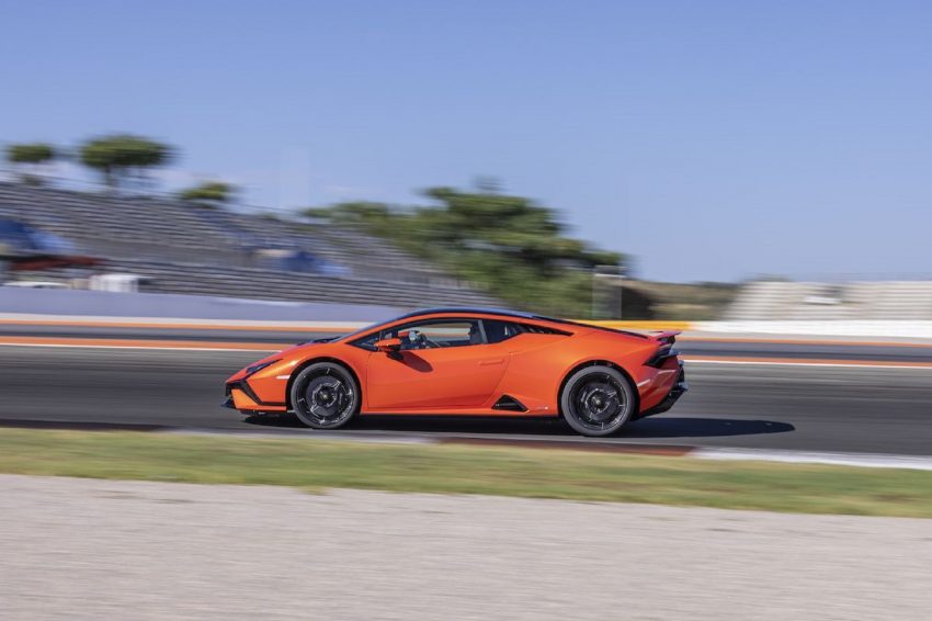 2023 Lamborghini Huracán Tecnica - Side Wallpaper 850x566 #116