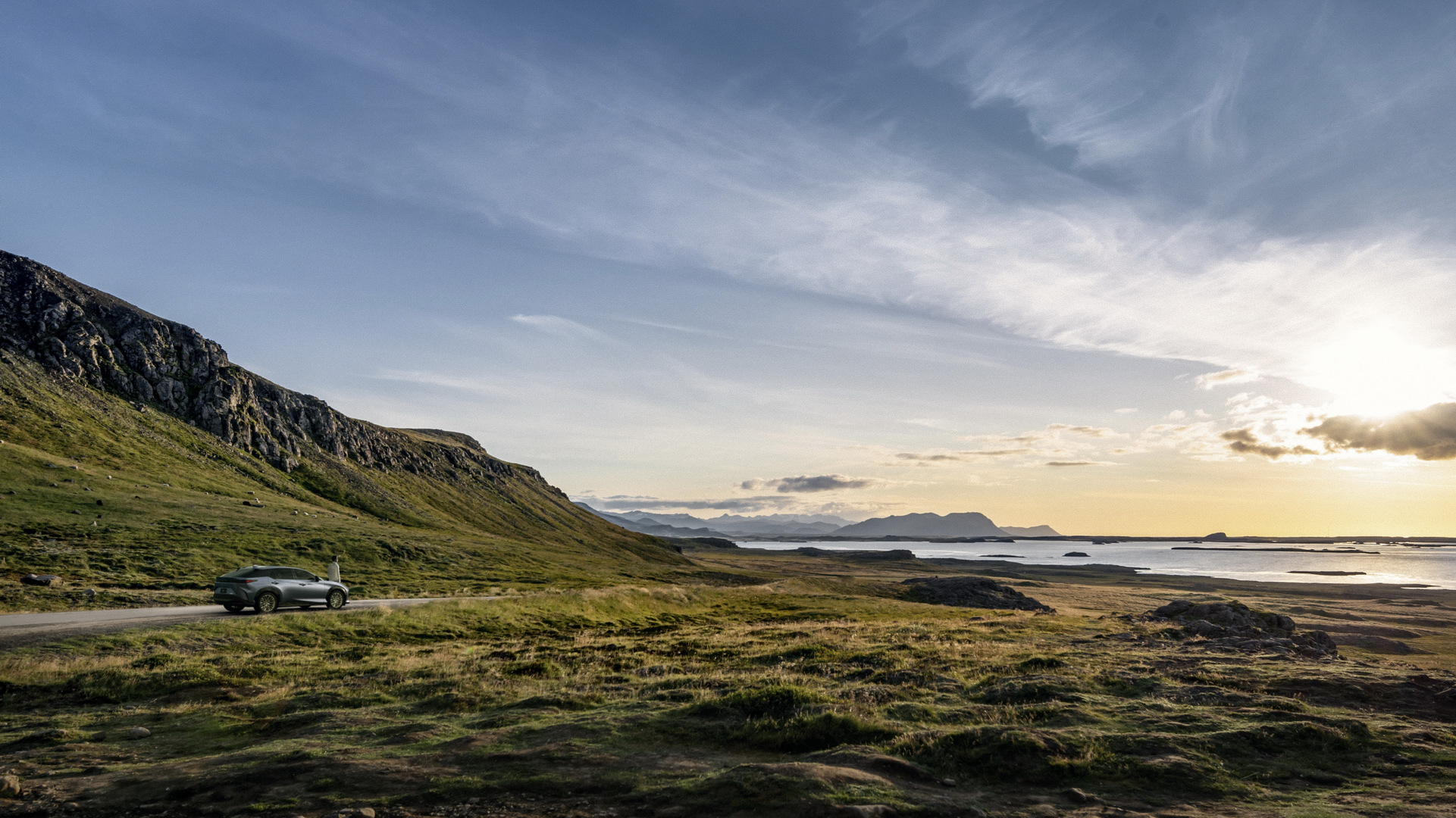 Download 2023 Lexus RZ 450e - Rear Three-Quarter HD Wallpaper 1921x1080 #20