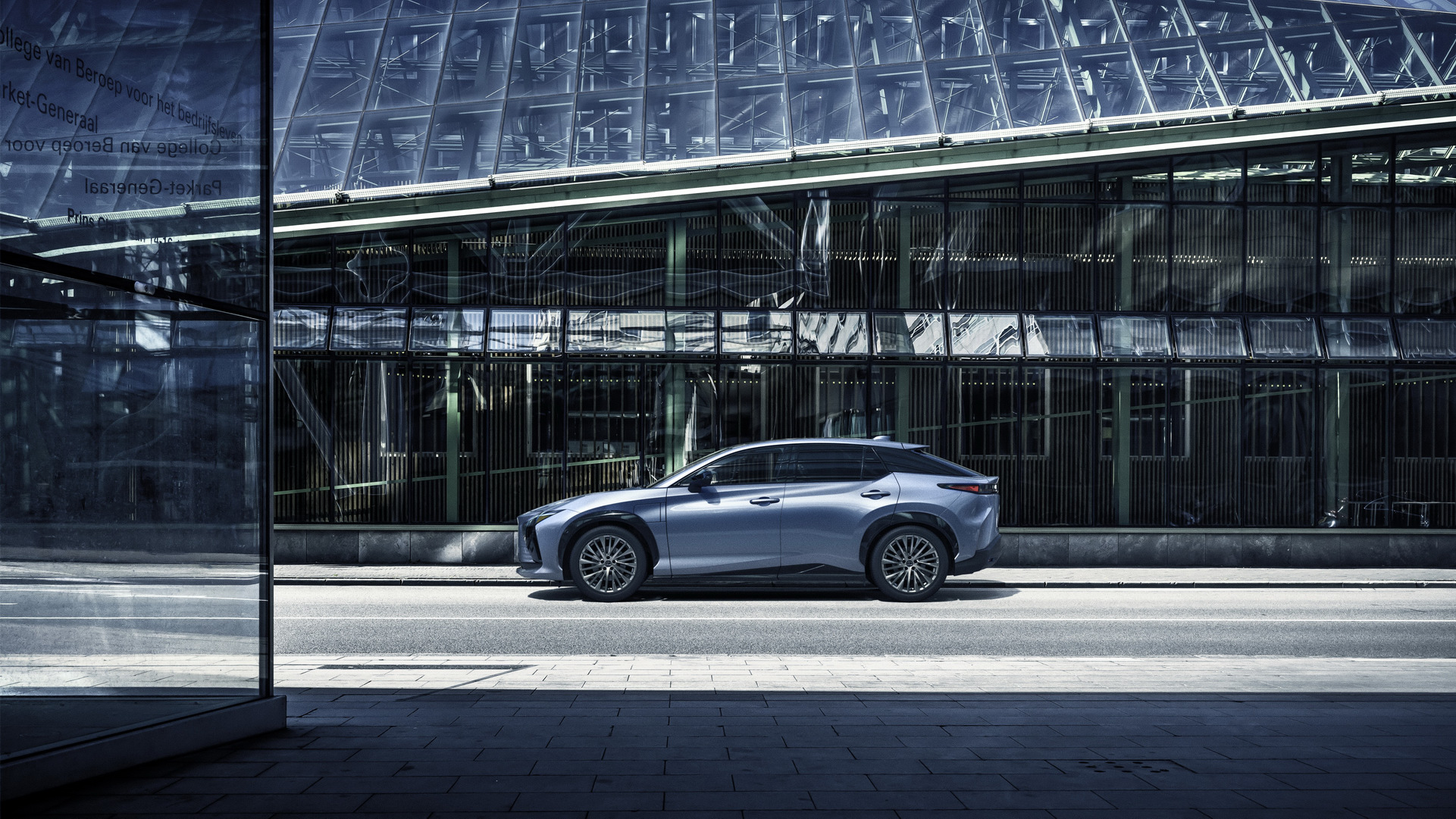 Download 2023 Lexus RZ 450e - Side HD Wallpaper 1921x1081 #23