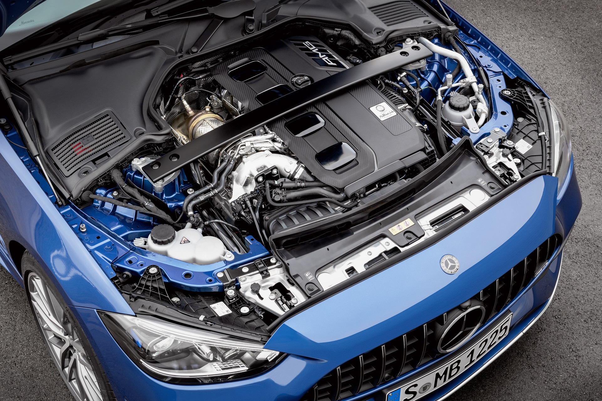 Download 2023 Mercedes-AMG C 43 Estate - Engine HD Wallpaper 1921x1280 #29