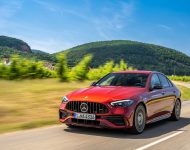 2023 Mercedes-AMG C 43 - Front Three-Quarter Wallpaper 190x150