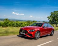 2023 Mercedes-AMG C 43 - Front Three-Quarter Wallpaper 190x150