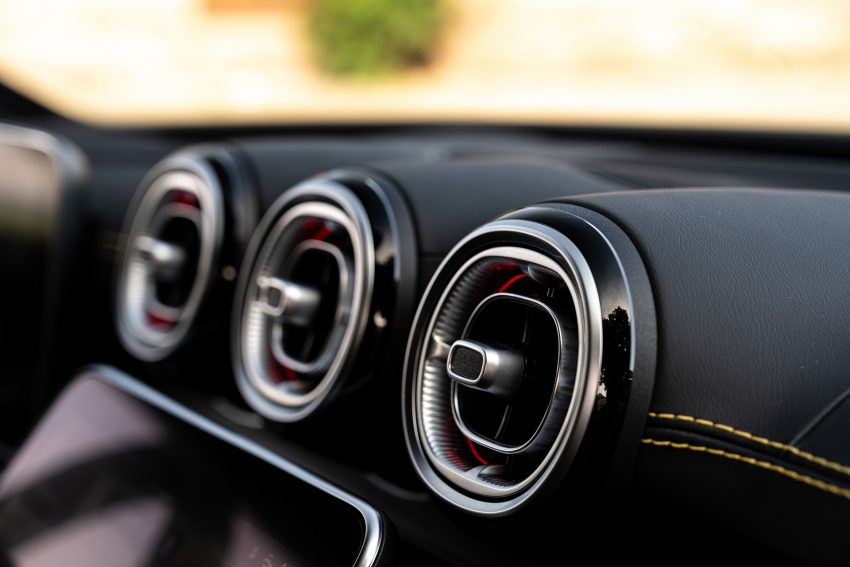 2023 Mercedes-AMG C 43 - Interior, Detail Wallpaper 850x567 #92