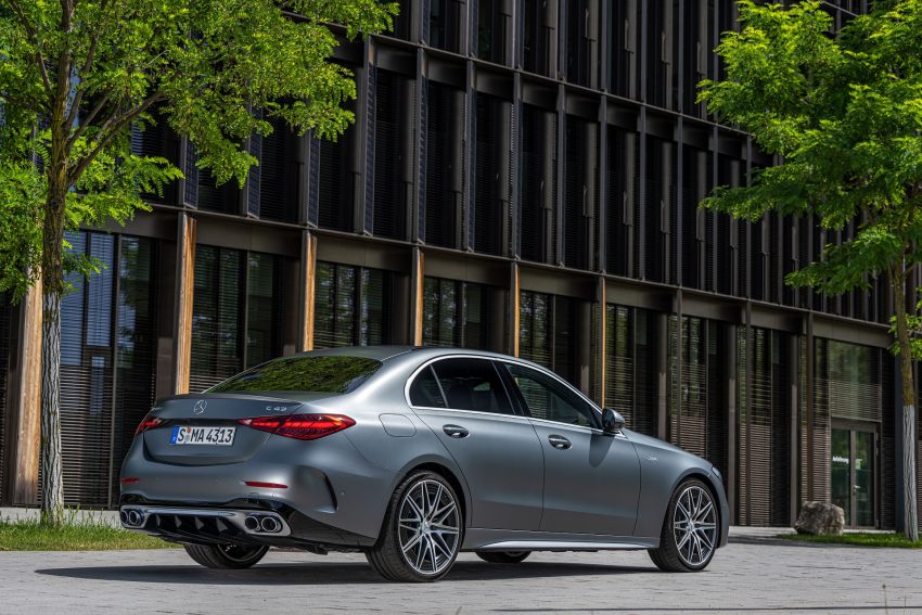 2023 Mercedes-AMG C 43 - Rear Three-Quarter Wallpaper 850x567 #76