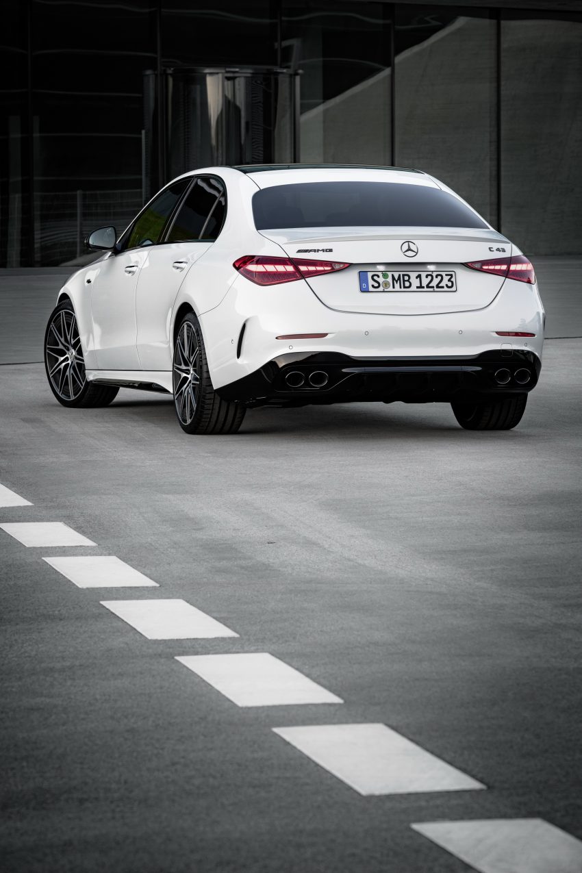 2023 Mercedes-AMG C 43 - Rear Phone Wallpaper 850x1275 #13