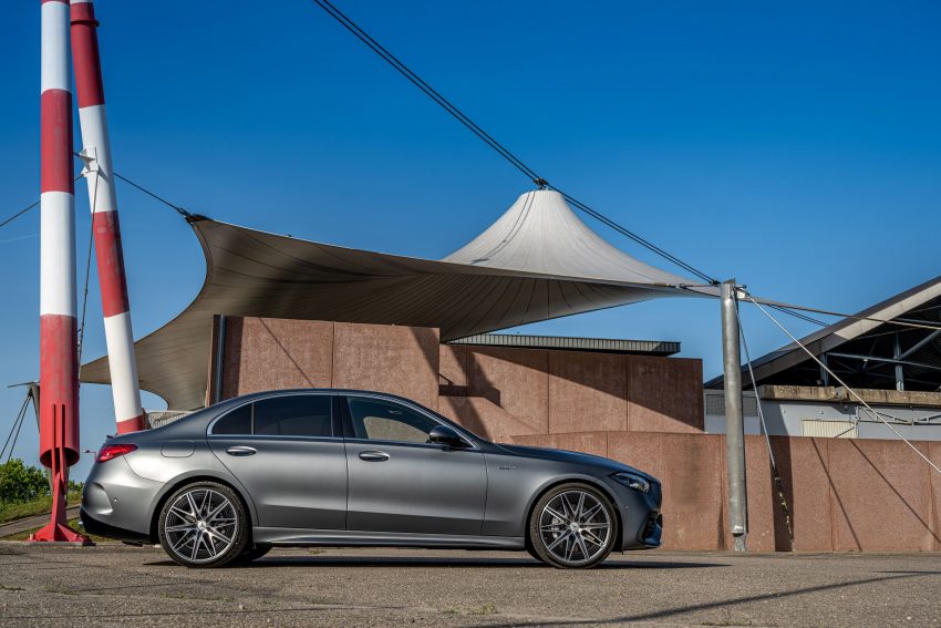2023 Mercedes-AMG C 43 - Side Wallpaper 850x567 #77