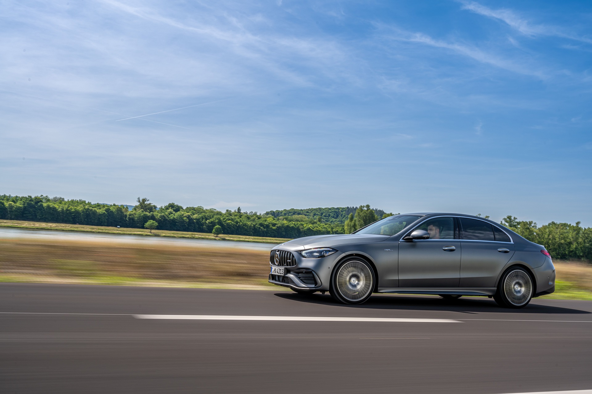 Download 2023 Mercedes-AMG C 43 - Side HD Wallpaper 1920x1280 #68