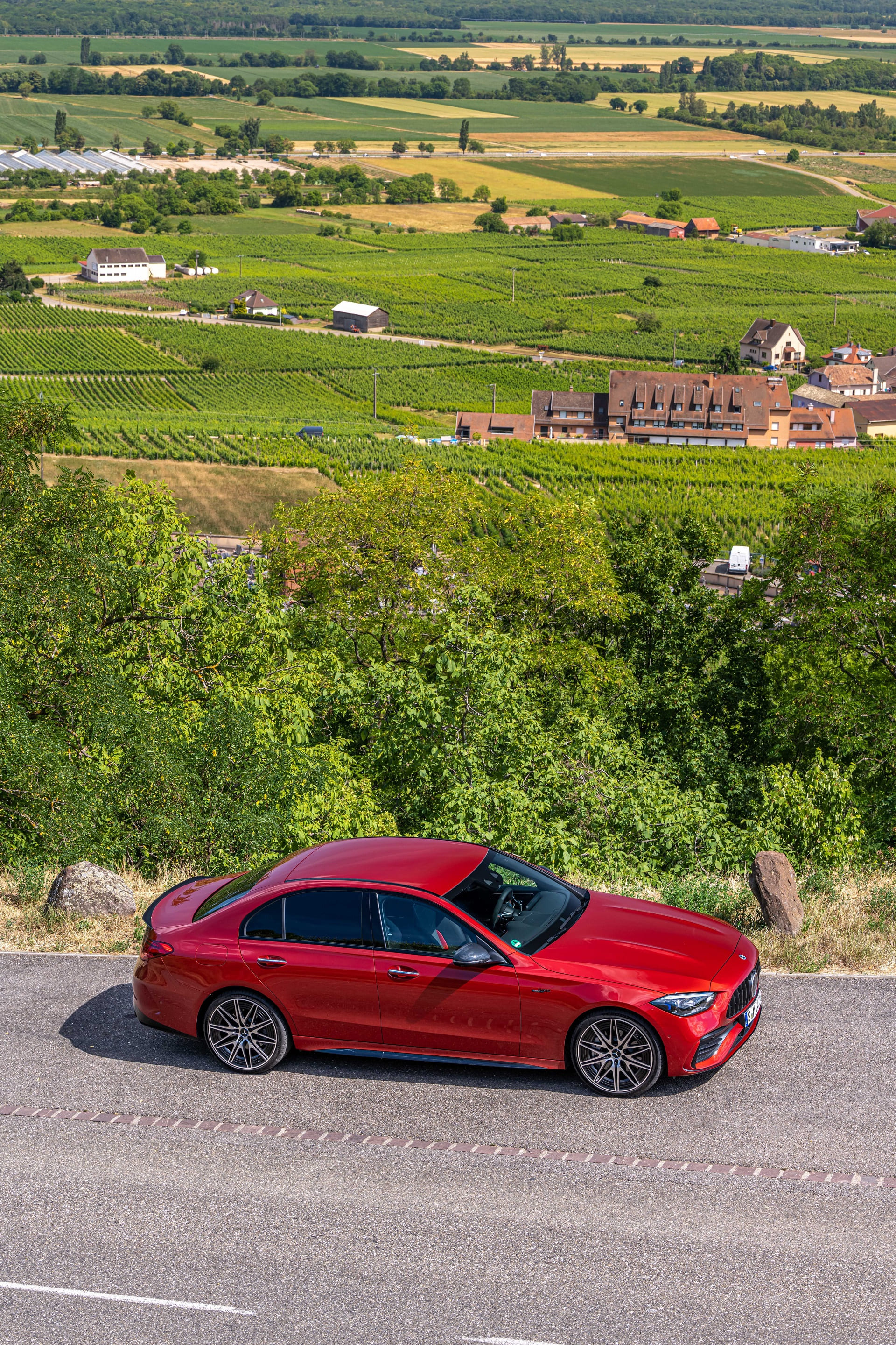 Download 2023 Mercedes-AMG C 43 - Top HD Phone Wallpaper 1920x2880 #43