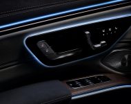 2023 Mercedes-Benz EQS SUV - Ambient Lighting Wallpaper 190x150