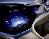 2023 Mercedes-Benz EQS SUV - Central Console Wallpaper 190x150