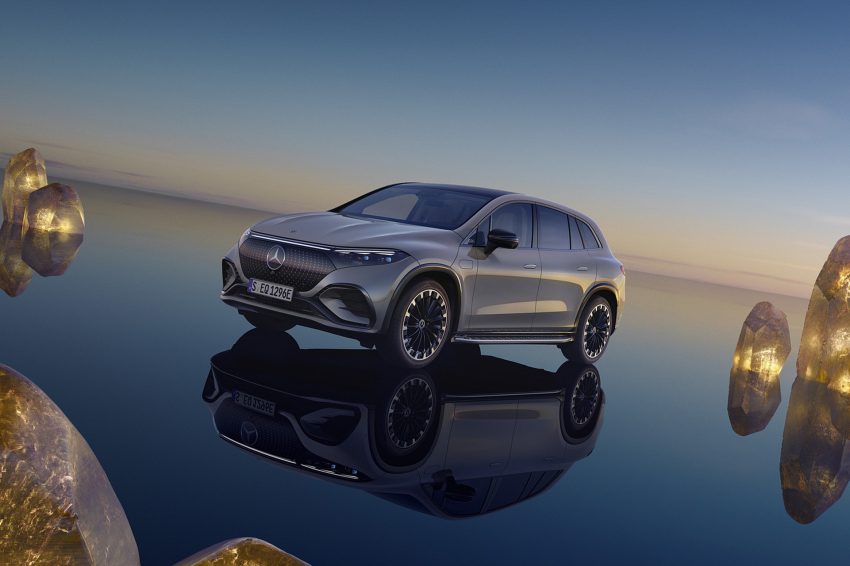 2023 Mercedes-Benz EQS SUV - Front Three-Quarter Wallpaper 850x566 #60