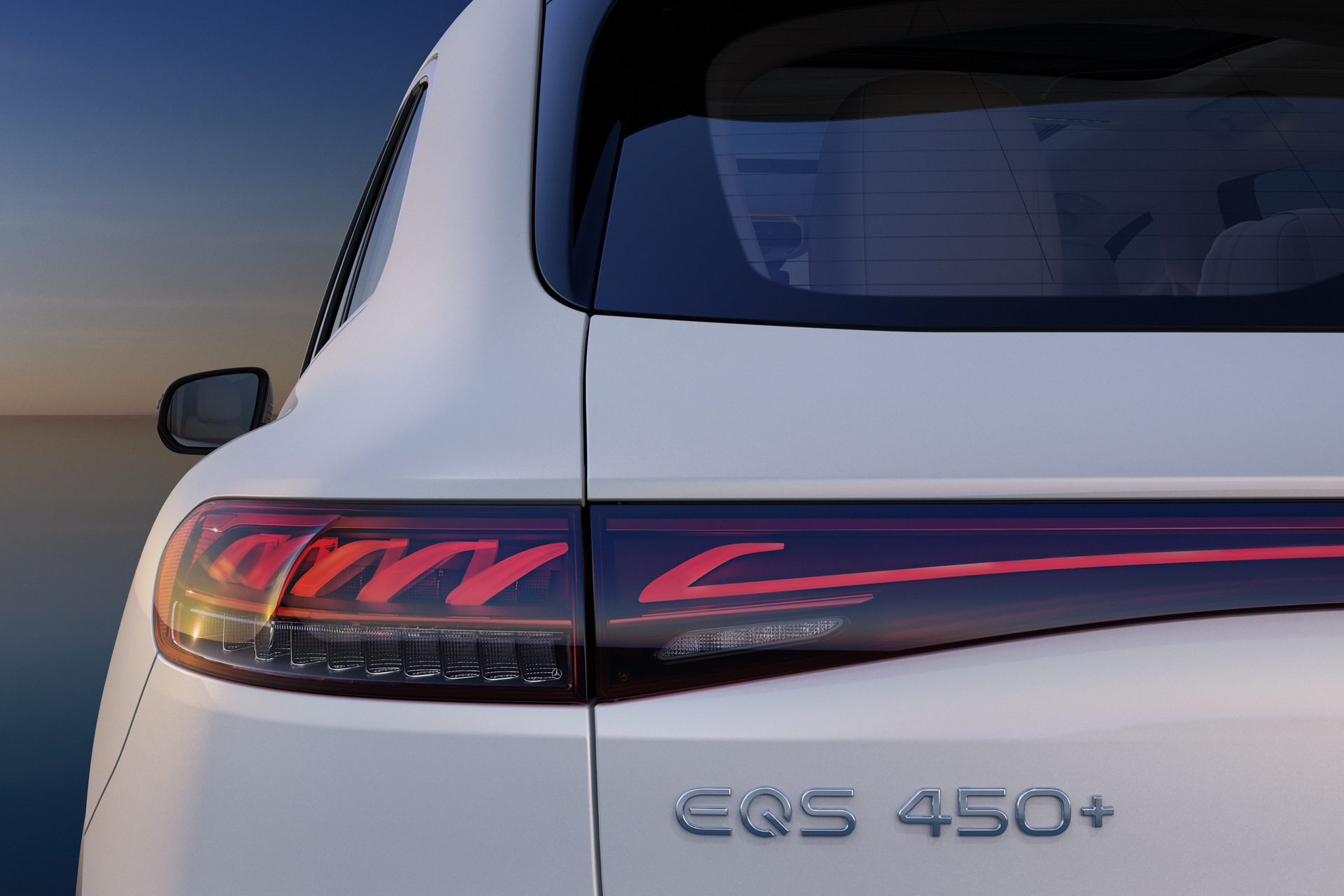 Download 2023 Mercedes-Benz EQS SUV - Tail Light HD Wallpaper 1921x1281 #76