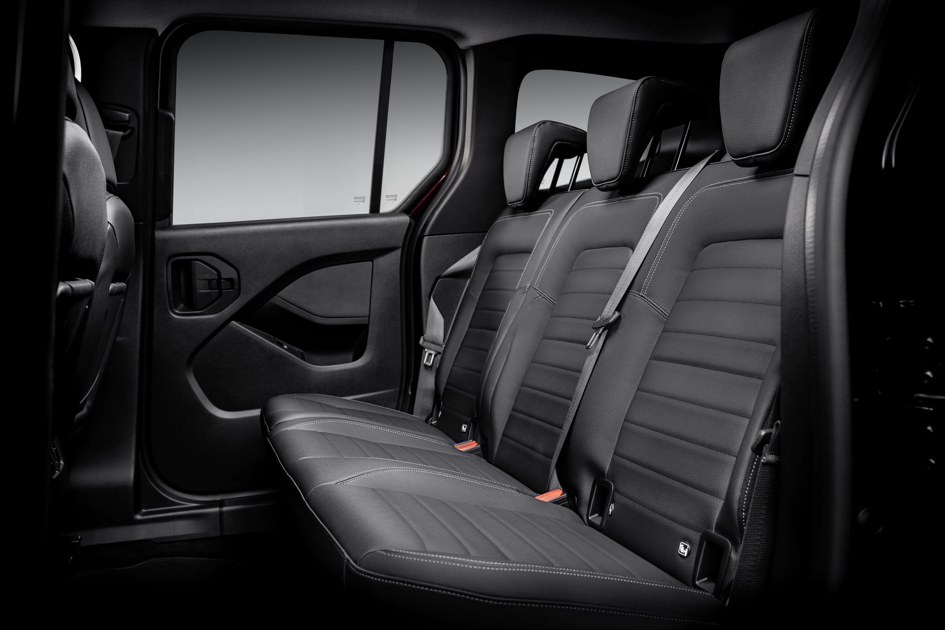 Download 2023 Mercedes-Benz T180 - Interior, Rear Seats HD Wallpaper 1921x1281 #28