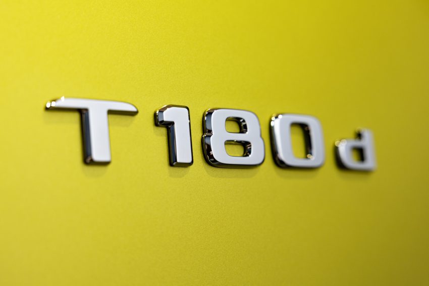 2023 Mercedes-Benz T180d - Badge Wallpaper 850x567 #20