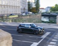 2023 Mini Cooper S Resolute Edition - Front Three-Quarter Wallpaper 190x150