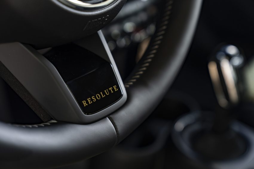 2023 Mini Cooper S Resolute Edition - Interior, Steering Wheel Wallpaper 850x567 #58