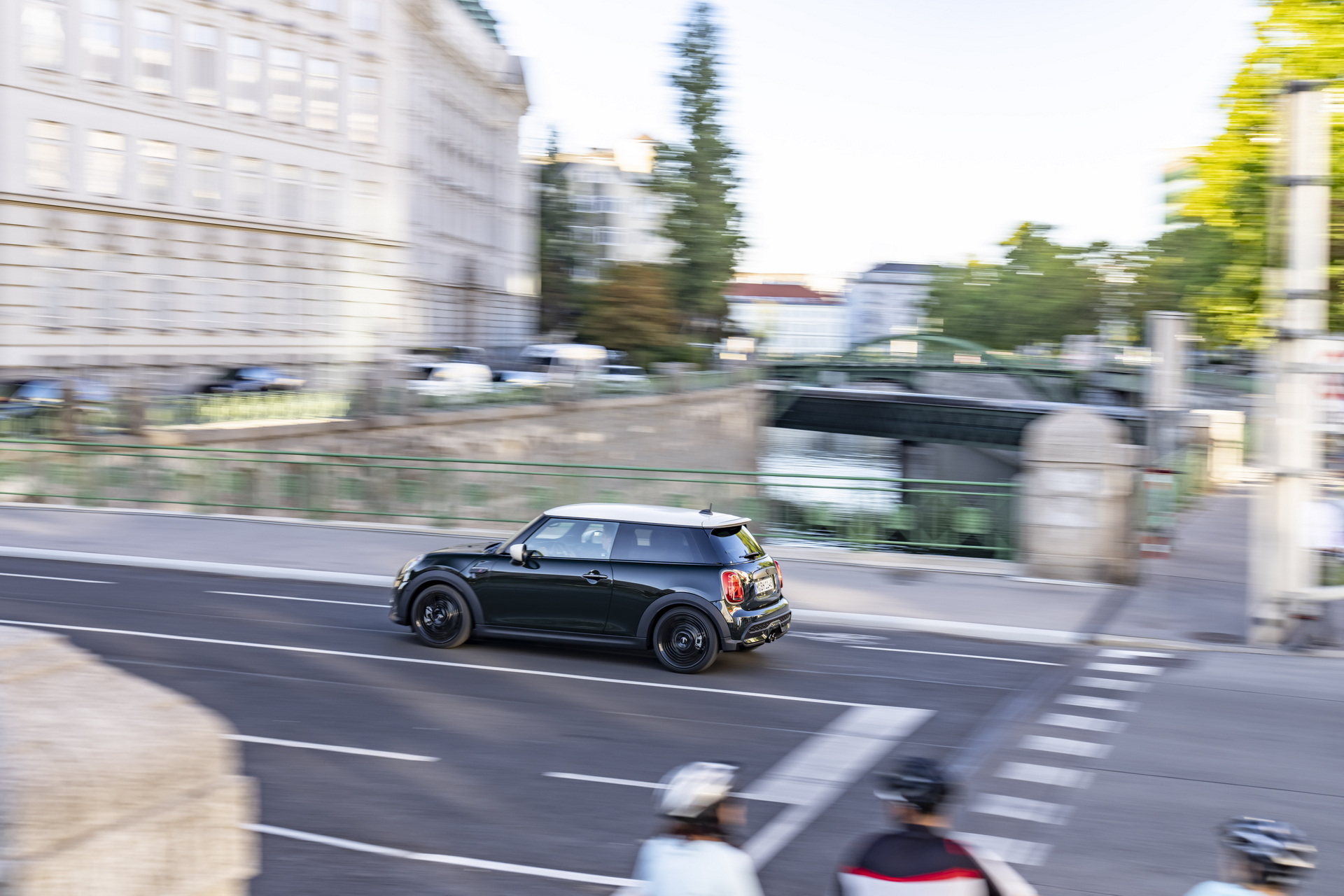 Download 2023 Mini Cooper S Resolute Edition - Rear Three-Quarter HD Wallpaper 1920x1280 #20