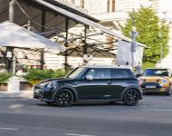 2023 Mini Cooper S Resolute Edition - Side Wallpaper 190x150