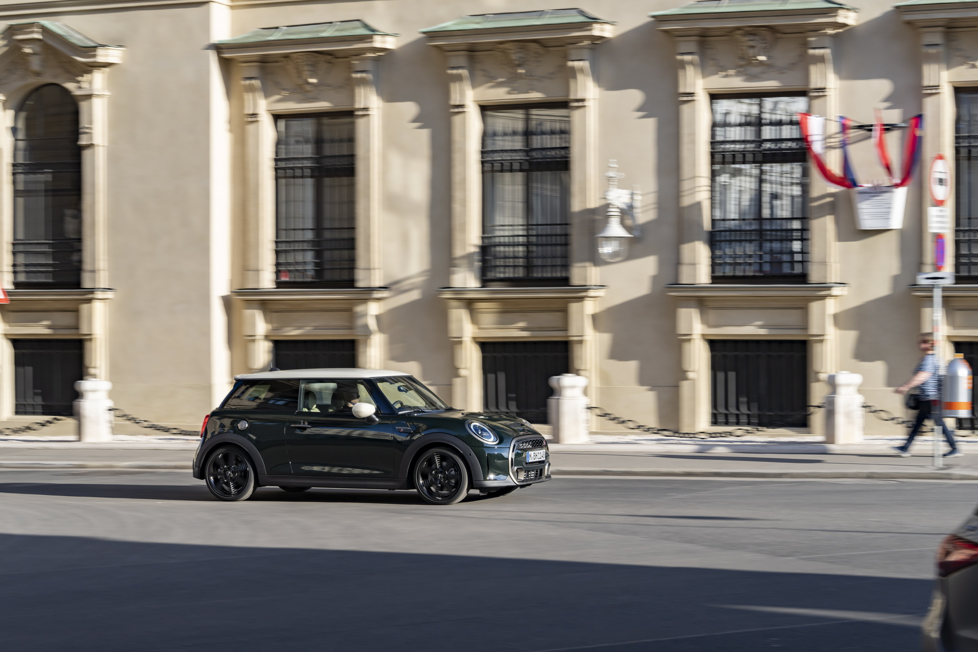 Download 2023 Mini Cooper S Resolute Edition - Side HD Wallpaper 1920x1280 #34