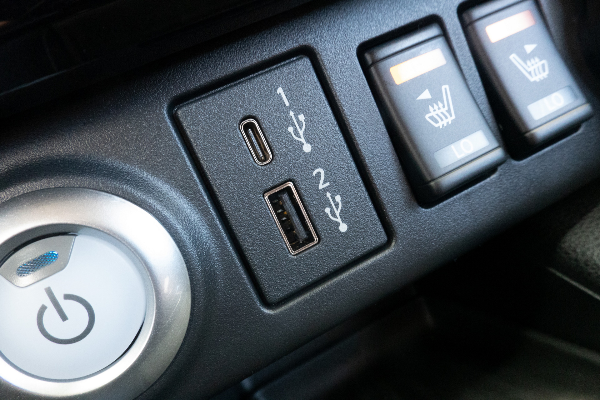 Download 2023 Nissan Leaf - US version - Interior, Detail HD Wallpaper 1920x1280 #33