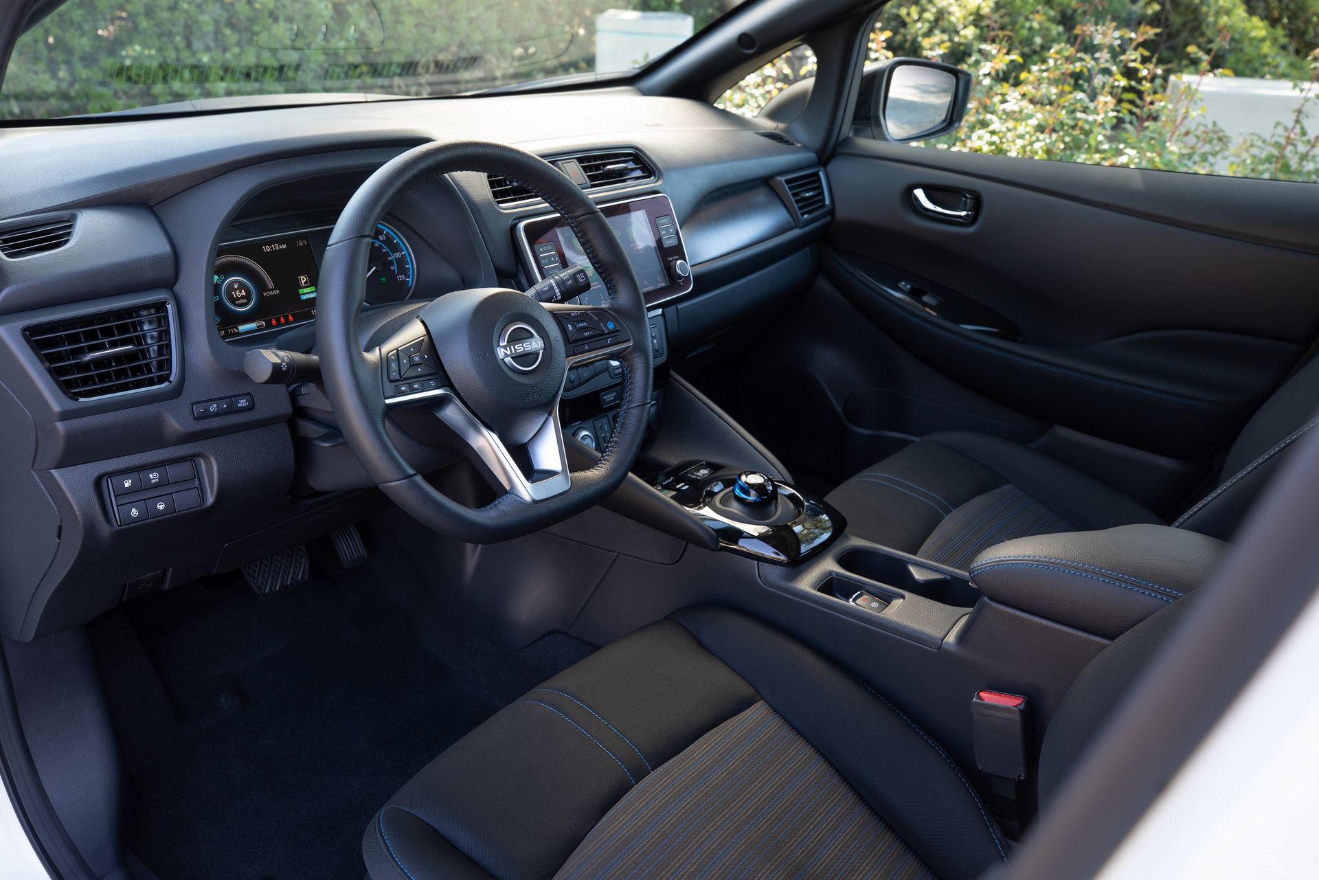 Download 2023 Nissan Leaf - US version - Interior HD Wallpaper 1920x1281 #26