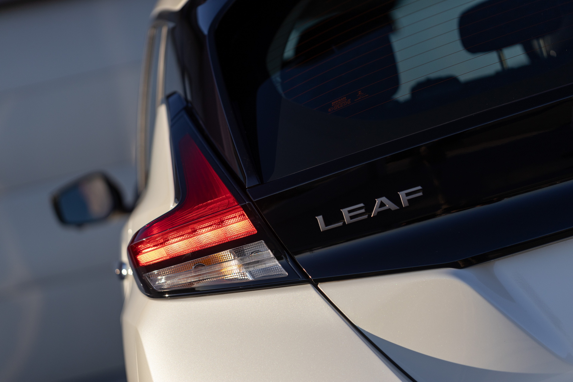 Download 2023 Nissan Leaf - US version - Tail Light HD Wallpaper 1920x1280 #23