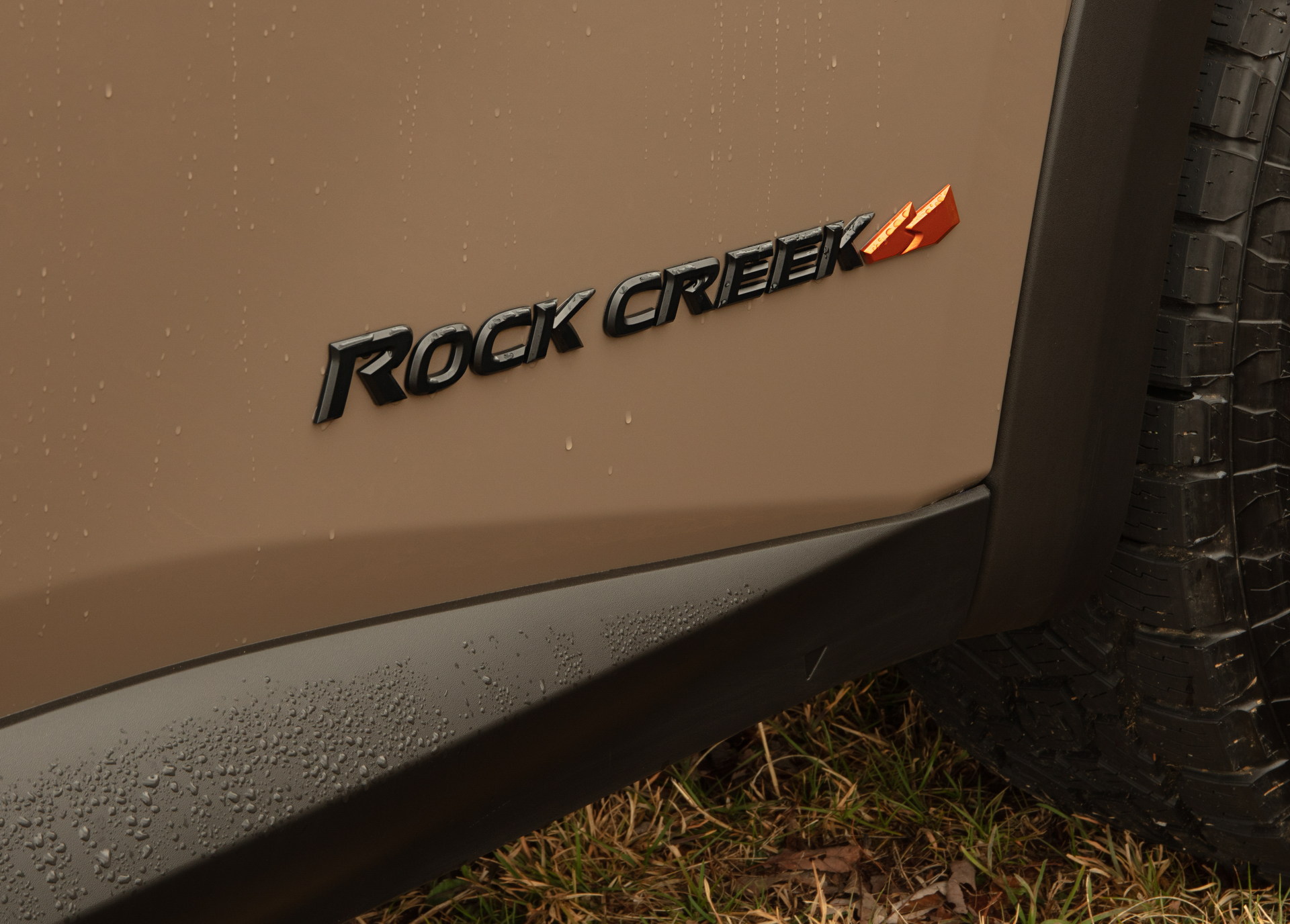 Download 2023 Nissan Pathfinder Rock Creek - Badge HD Wallpaper 1920x1376 #19