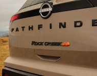 2023 Nissan Pathfinder Rock Creek - Badge Wallpaper 190x150