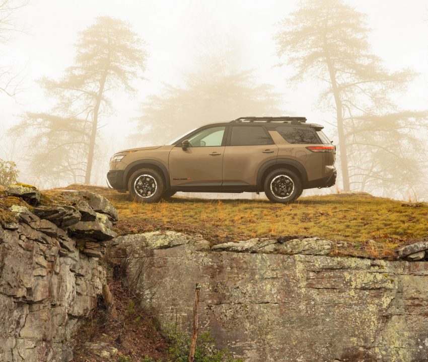 2023 Nissan Pathfinder Rock Creek - Side Wallpaper 850x720 #9