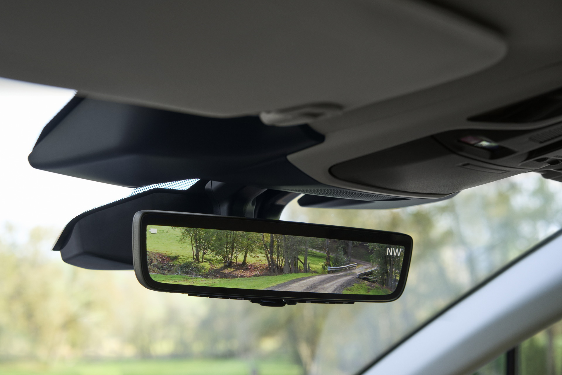 Download 2023 Subaru Outback - Digital Rear View Mirror HD Wallpaper 1920x1280 #8