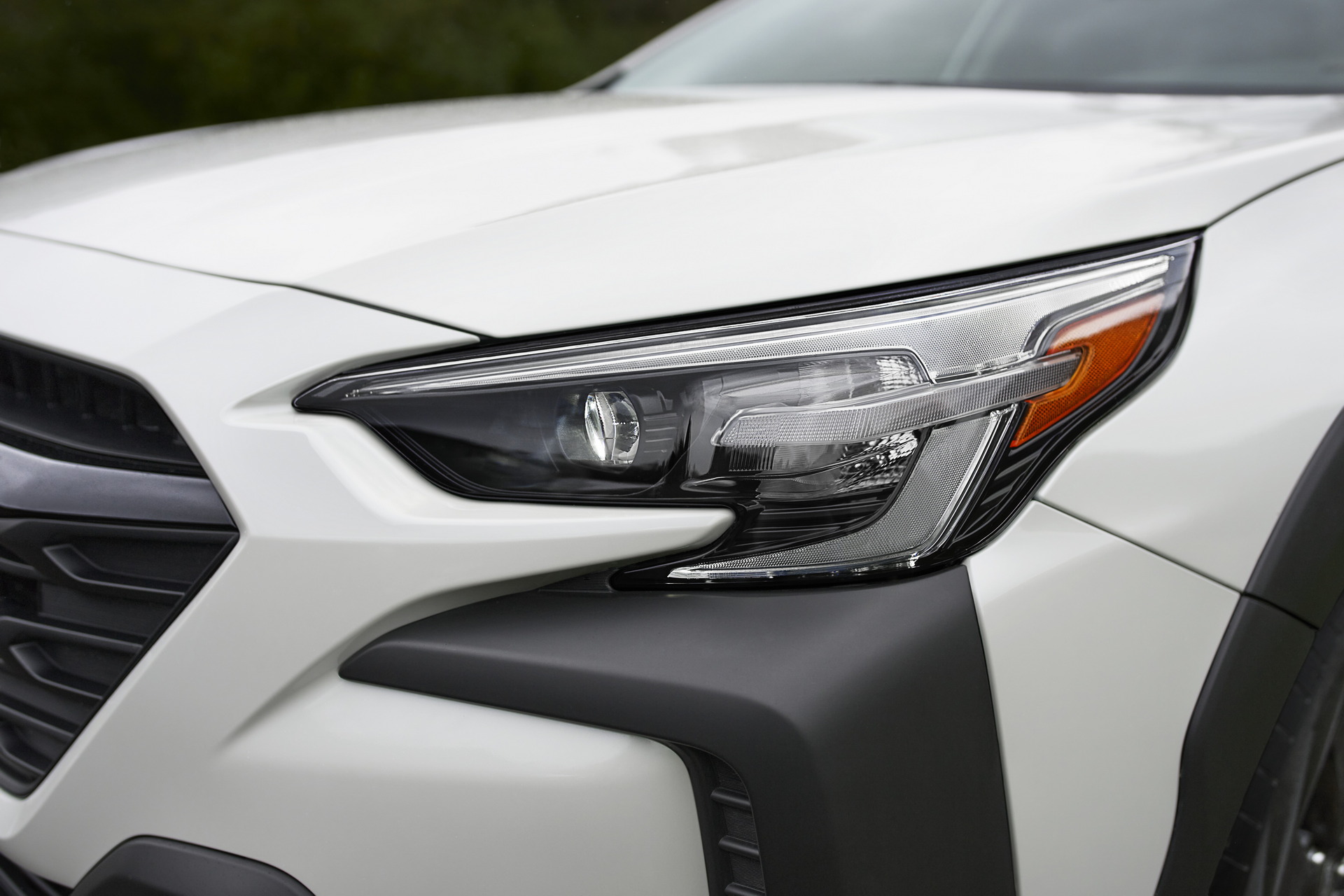 Download 2023 Subaru Outback - Headlight HD Wallpaper 1920x1280 #5