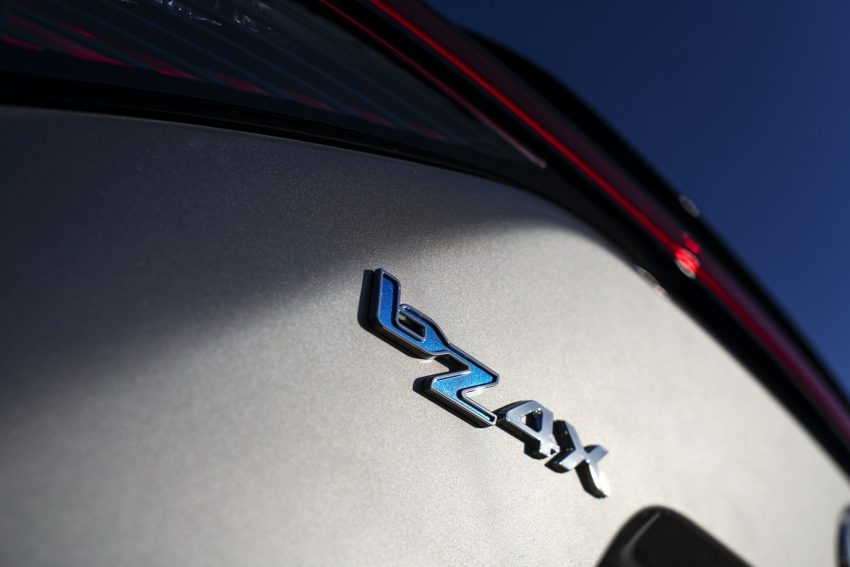 2023 Toyota bZ4X Limited AWD - Badge Wallpaper 850x567 #175