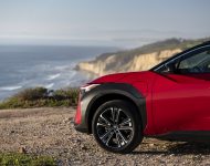 2023 Toyota bZ4X Limited AWD - Detail Wallpaper 190x150