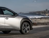 2023 Toyota bZ4X Limited AWD - Detail Wallpaper 190x150