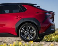2023 Toyota bZ4X Limited AWD - Detail Wallpaper 190x150