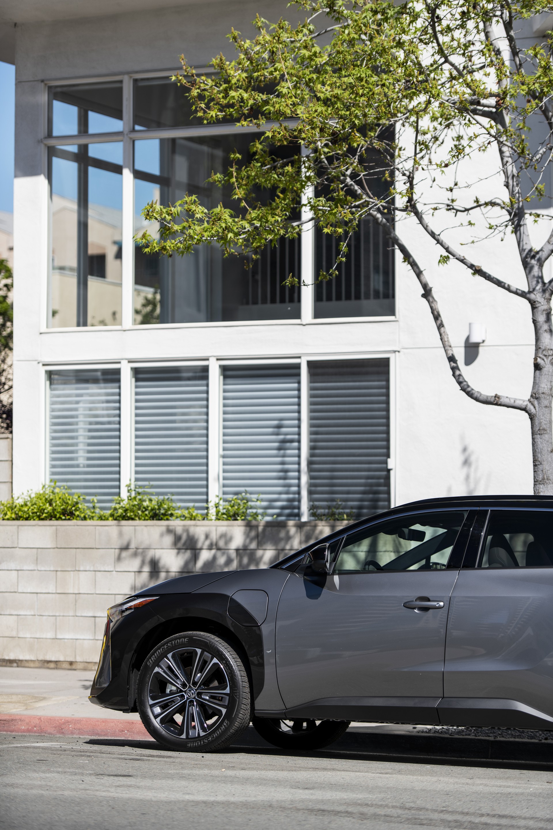 Download 2023 Toyota bZ4X Limited AWD - Detail HD Phone Wallpaper 1920x2880 #113