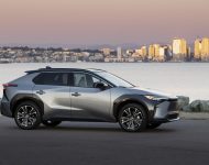 2023 Toyota bZ4X Limited AWD - Front Three-Quarter Wallpaper 190x150
