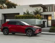 2023 Toyota bZ4X Limited AWD - Front Three-Quarter Wallpaper 190x150