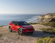 2023 Toyota bZ4X Limited AWD - Front Three-Quarter Wallpaper 190x150