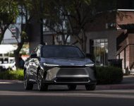 2023 Toyota bZ4X Limited AWD - Front Wallpaper 190x150