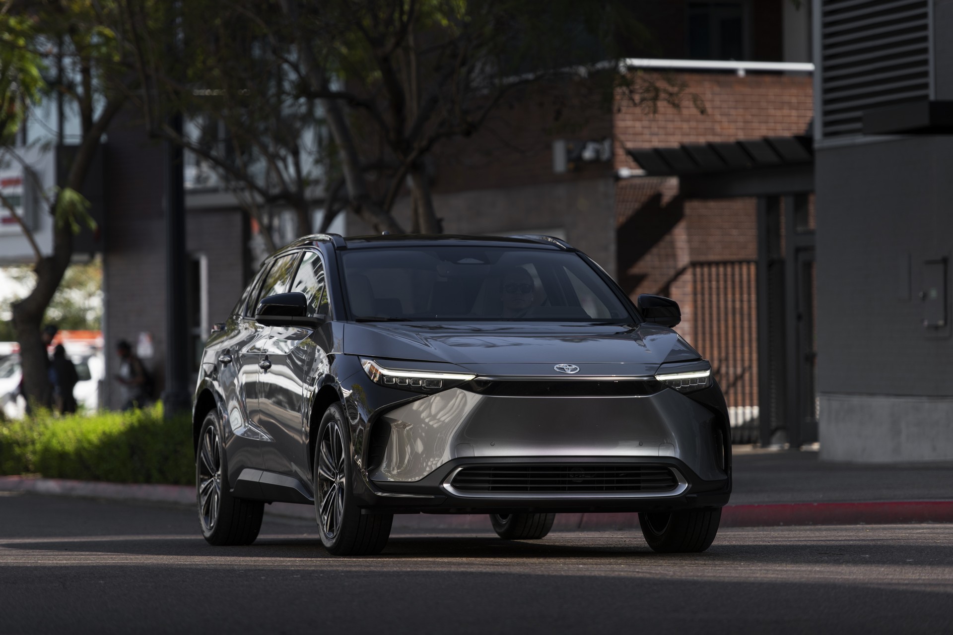 Download 2023 Toyota bZ4X Limited AWD - Front HD Wallpaper 1920x1280 #104